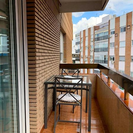 El Nuevo Corazon De Triana Next Feria Renovado Febrero 2025 Lägenhet Sevilla Exteriör bild